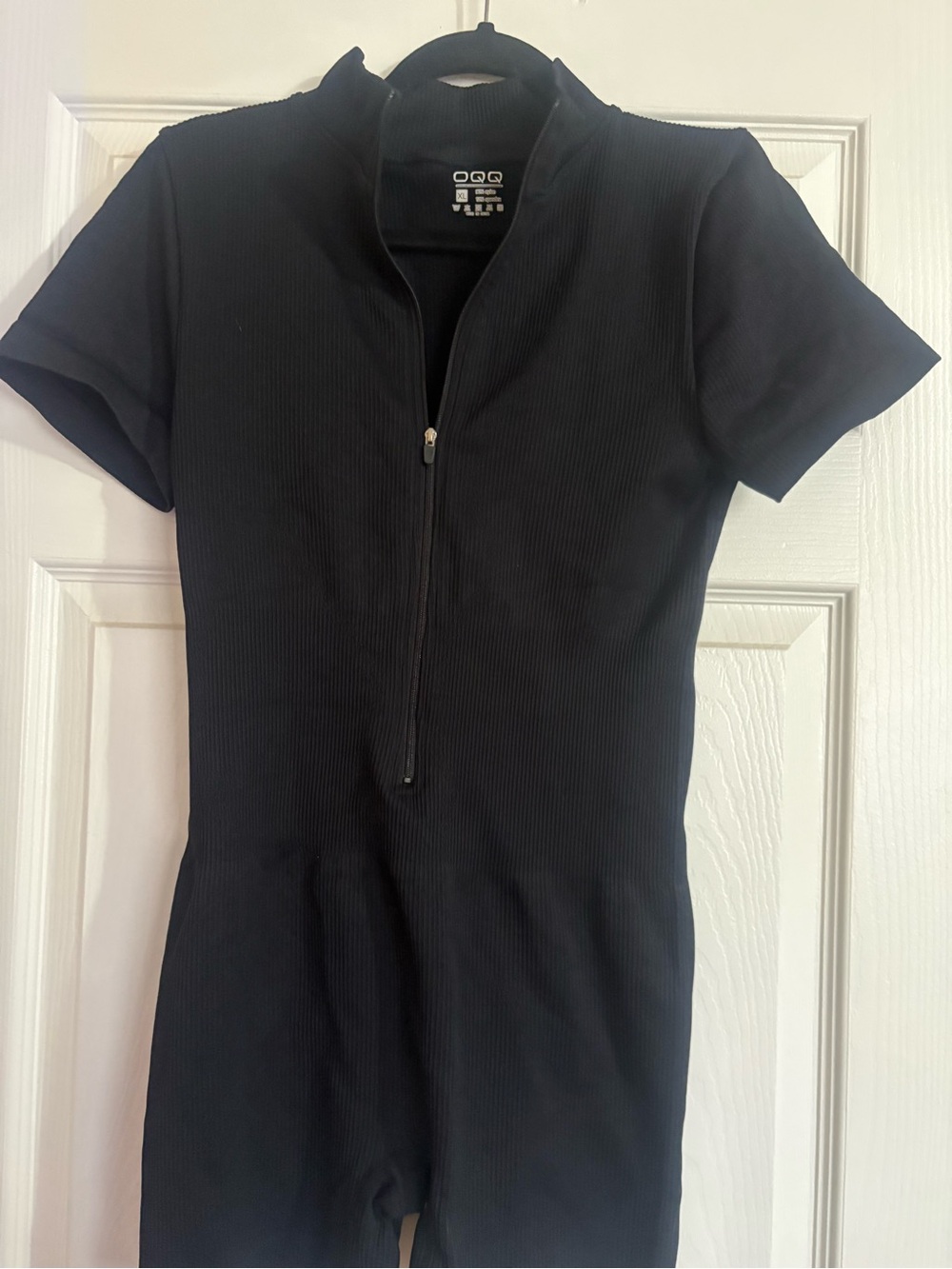 OQQ Zip Up Bodysuit